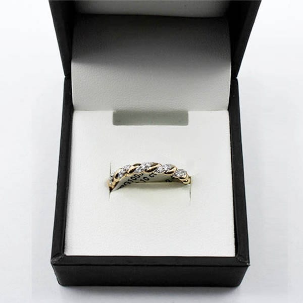 Diamond & Yellow Gold Ring (2.40 Grams - 0.10 cts)