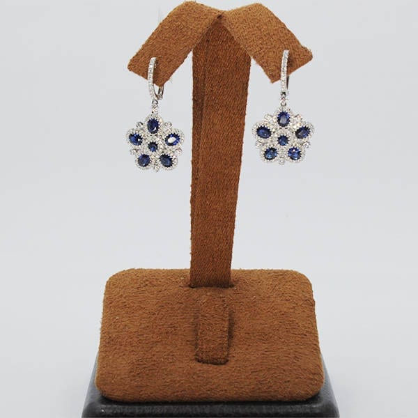 Diamond & Saphire Earrings 8.87 Grams - 0.99 Carats