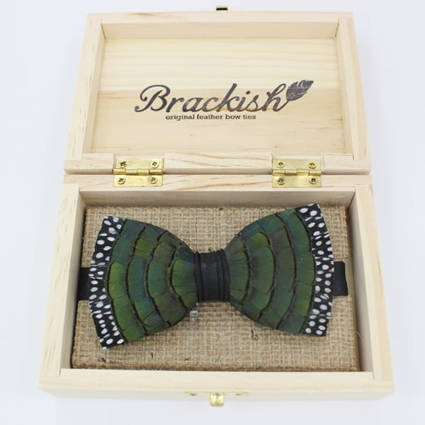 Brackish Sasnett 281 – 4.5″ x 2.5″ Bowtie Accessories