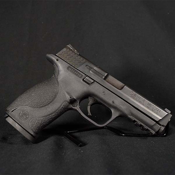 Pre-Owned – Smith & Wesson M&P40 Semi-Auto 40 S&W 4.2″ Handgun Firearms