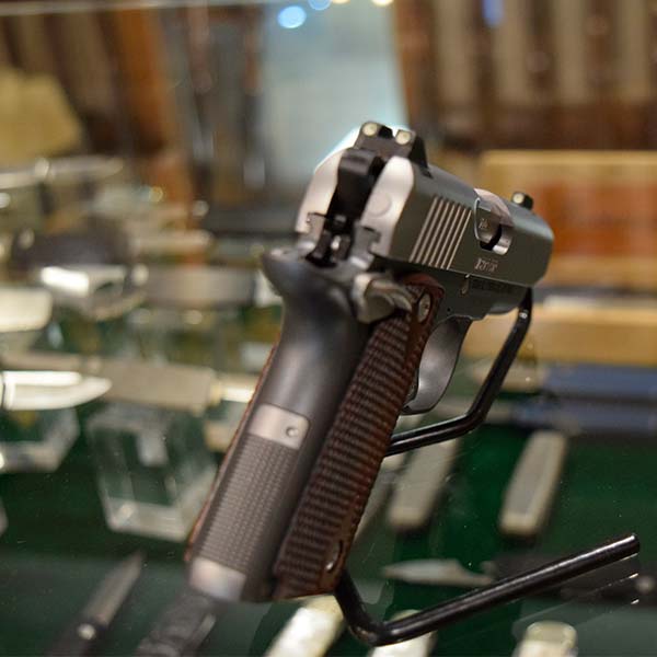 Pre-Owned – Kimber Micro 9 CDP Single 9mm 3.15″ Handgun Firearms