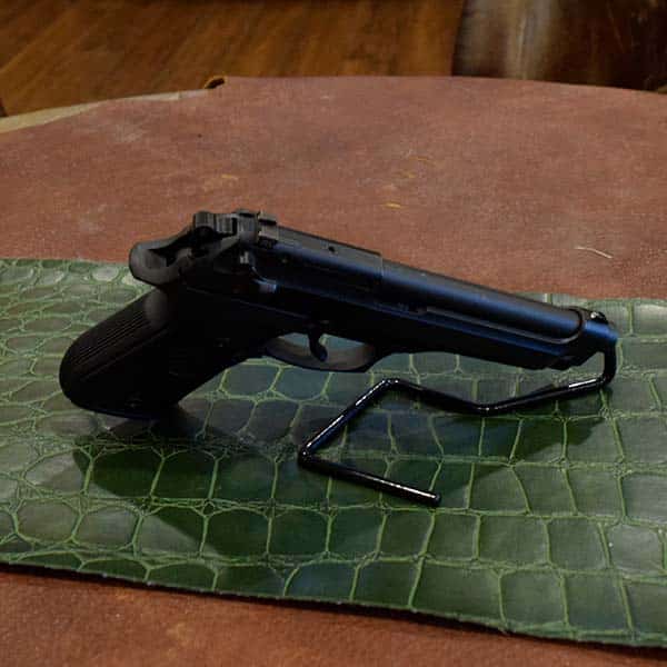 Pre-Owned – Beretta 92FS Semi-Auto 9mm 5″ Handgun Firearms