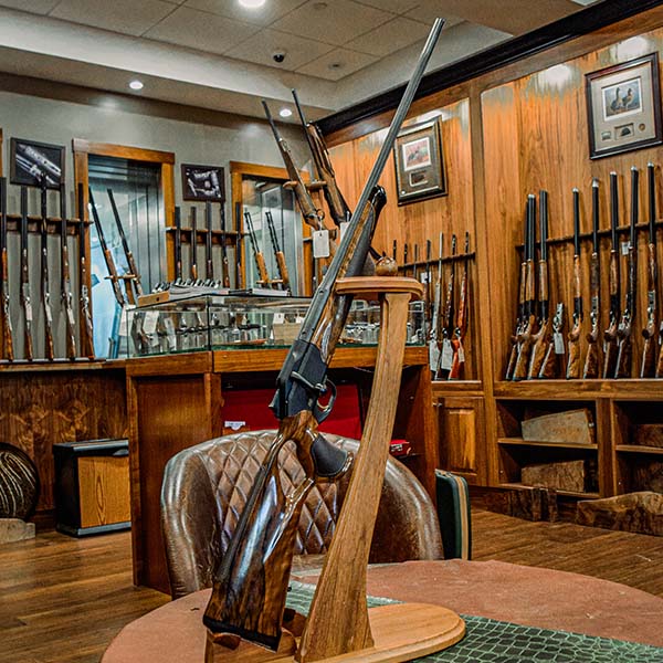 Blaser R8 Success Leather Bolt 300 Winchester Magnum 25.5″ Rifle Grade 7 Firearms