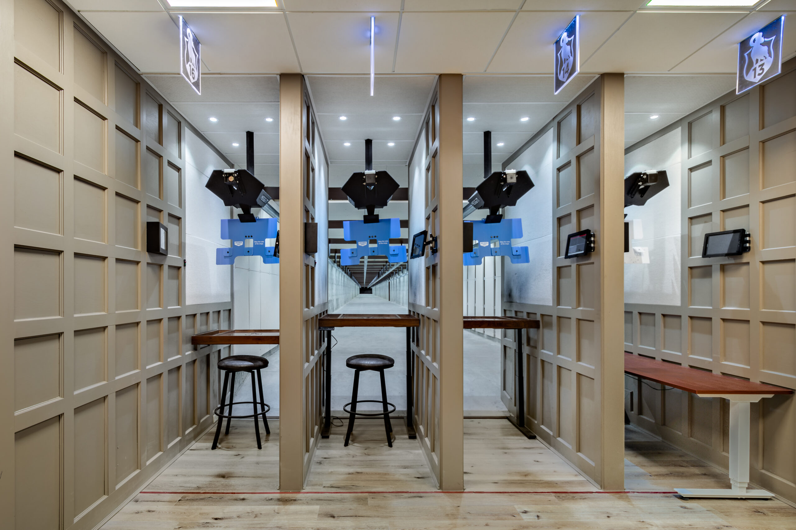 Indoor range shooting lanes
